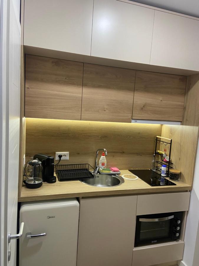Smart Home , Lovely Apartment In Tirana Buitenkant foto